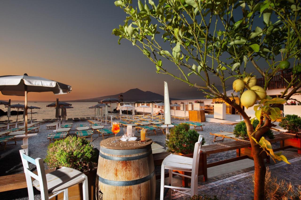 La Fornace Relais & Spa Castellammare di Stabia Exteriör bild
